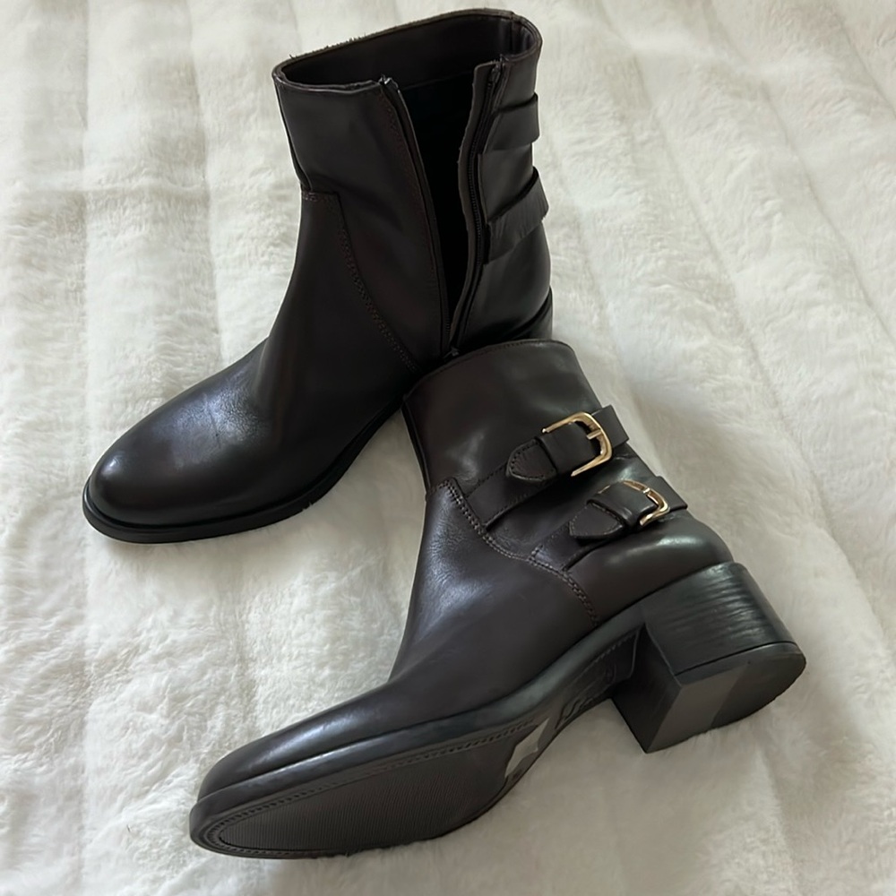 EMANUELE CRASTO  Made In Italy Leather
Two Buckle Moto boots